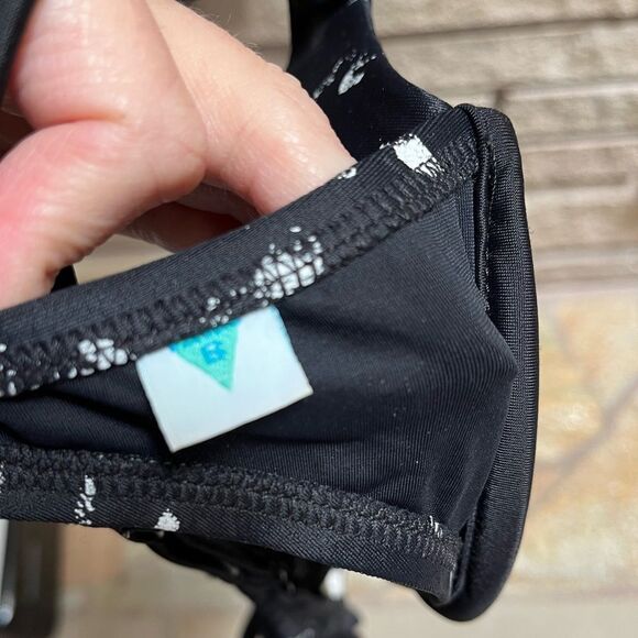 Vintage VENUS Swimwear Bikini Black White Scroll Print Y2K 34b top Medium Bottom - Picture 8 of 11